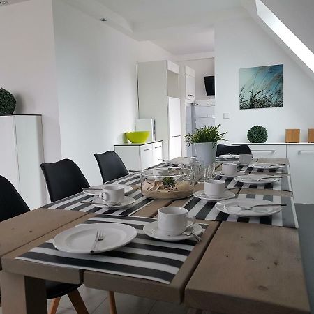 Ferienwohnung Dat Witte Hus 2 부숨 외부 사진