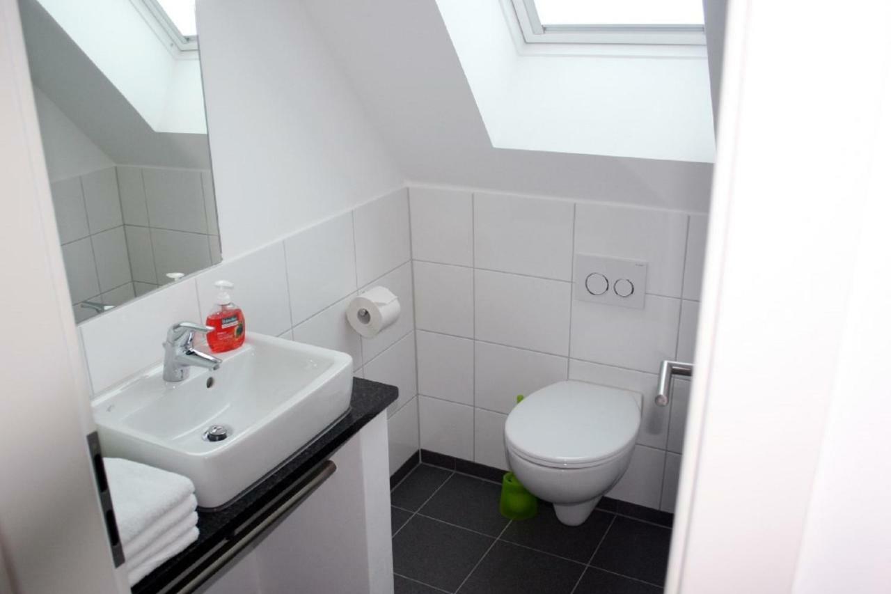 Ferienwohnung Dat Witte Hus 2 부숨 외부 사진