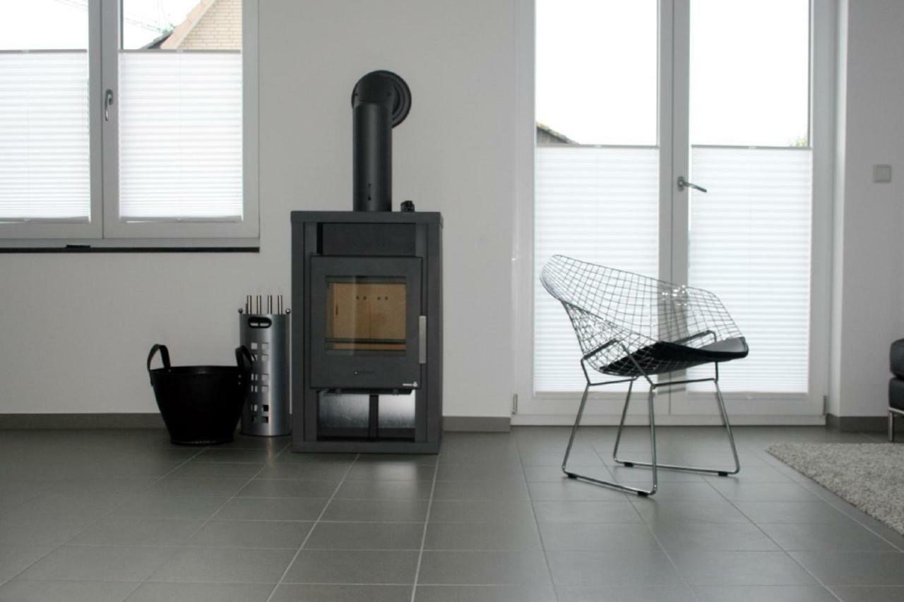 Ferienwohnung Dat Witte Hus 2 부숨 외부 사진