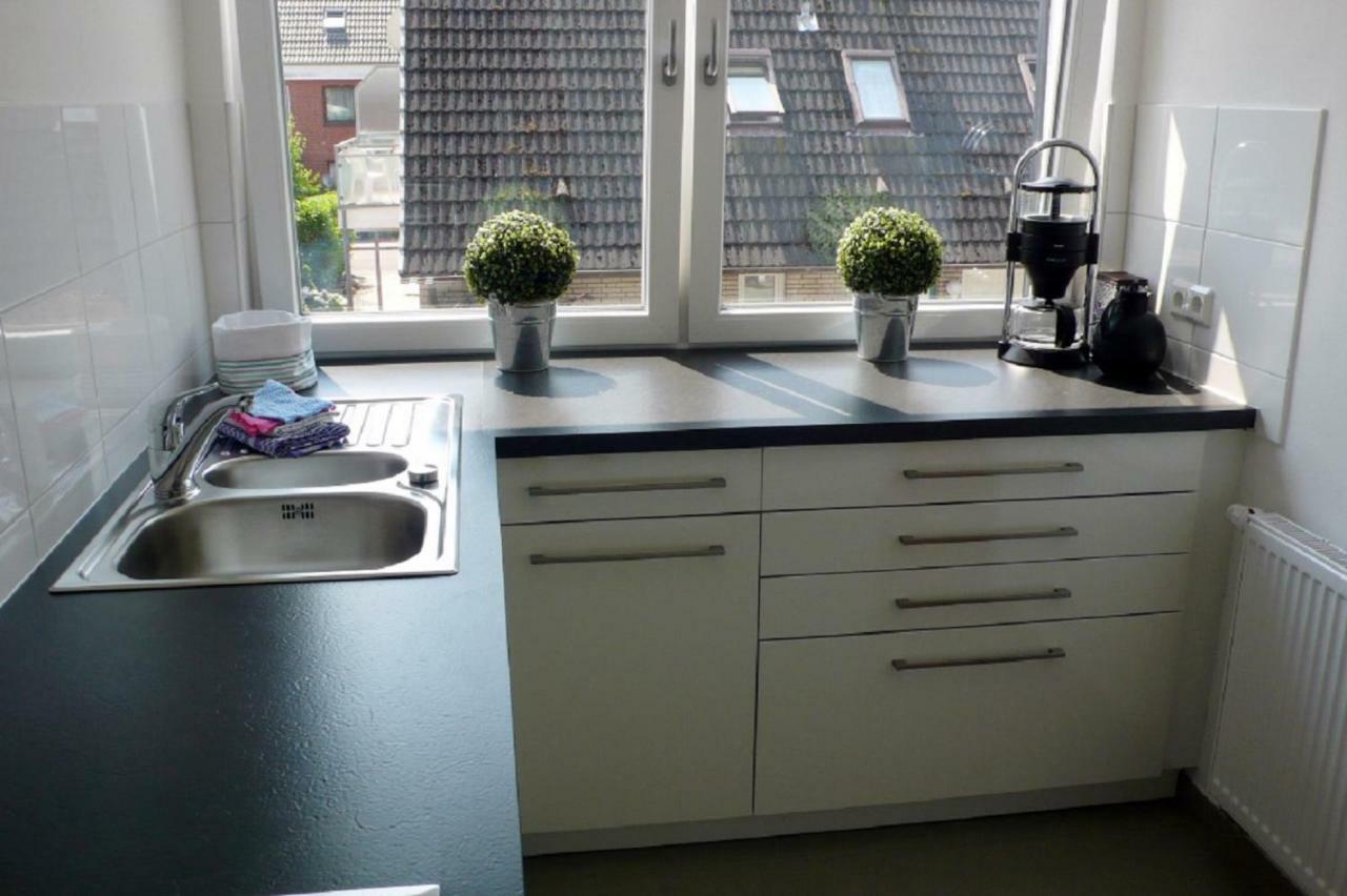 Ferienwohnung Dat Witte Hus 2 부숨 외부 사진